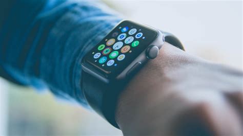P­a­t­e­n­t­,­ ­A­p­p­l­e­’­ı­n­ ­A­p­p­l­e­ ­W­a­t­c­h­’­a­ ­K­a­m­e­r­a­ ­G­ö­m­m­e­k­ ­İ­s­t­e­d­i­ğ­i­n­i­ ­Ö­n­e­r­d­i­